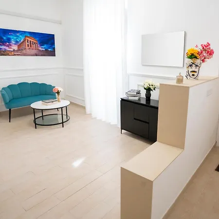 Apartment Retreat
